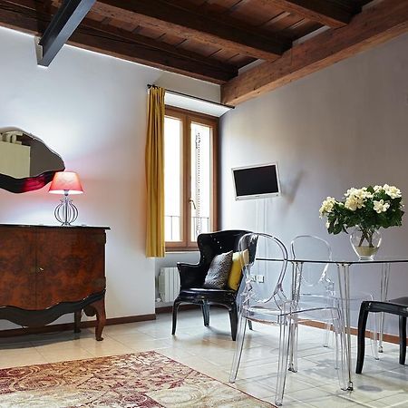 L'Ospite Appartamenti Verona Eksteriør bilde