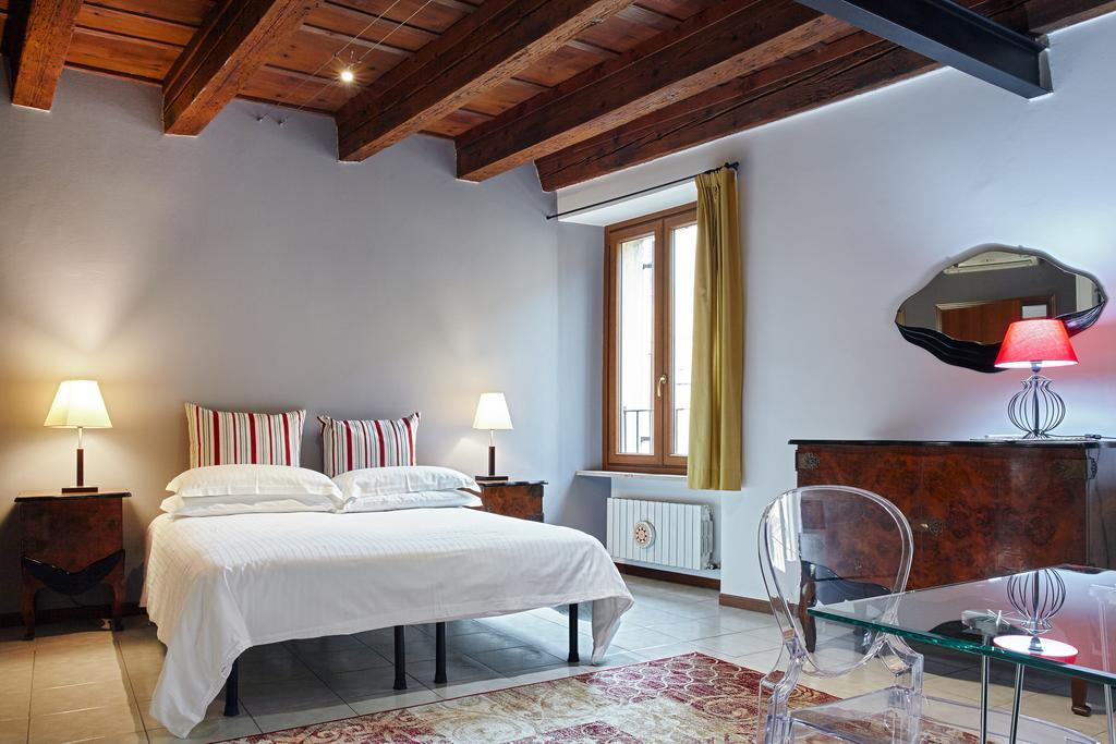 L'Ospite Appartamenti Verona Eksteriør bilde